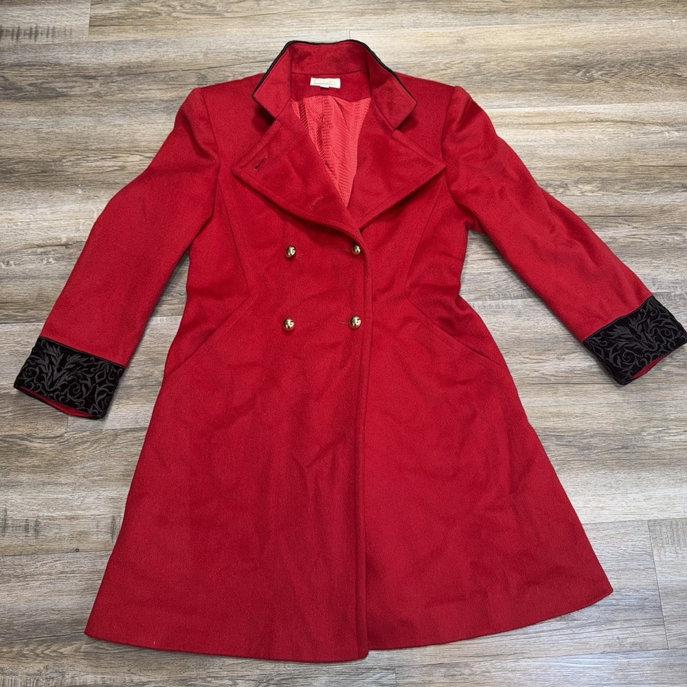 VTG Lorovi Red Double-Breasted Wool Coat Womens 4 Patterned Velvet Trim Cuffs